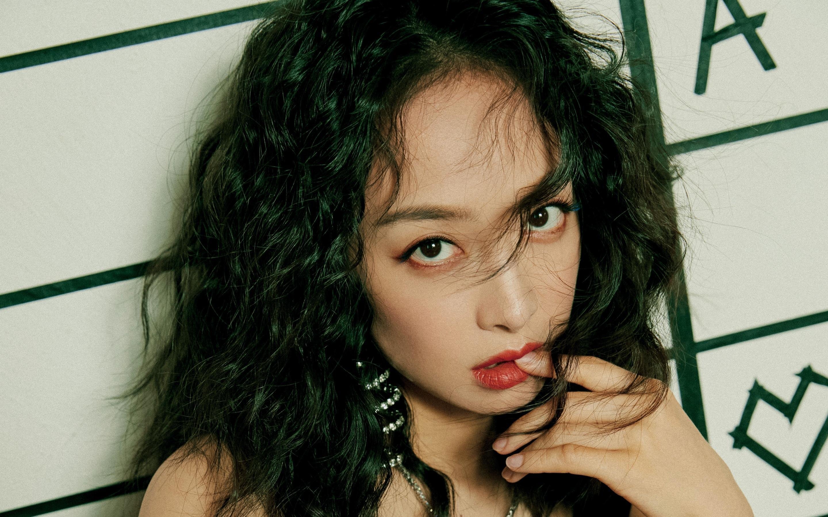 fb体育网址-法甲“领头羊之战”:巴黎圣日耳曼迎战里昂,冠军悬念升级