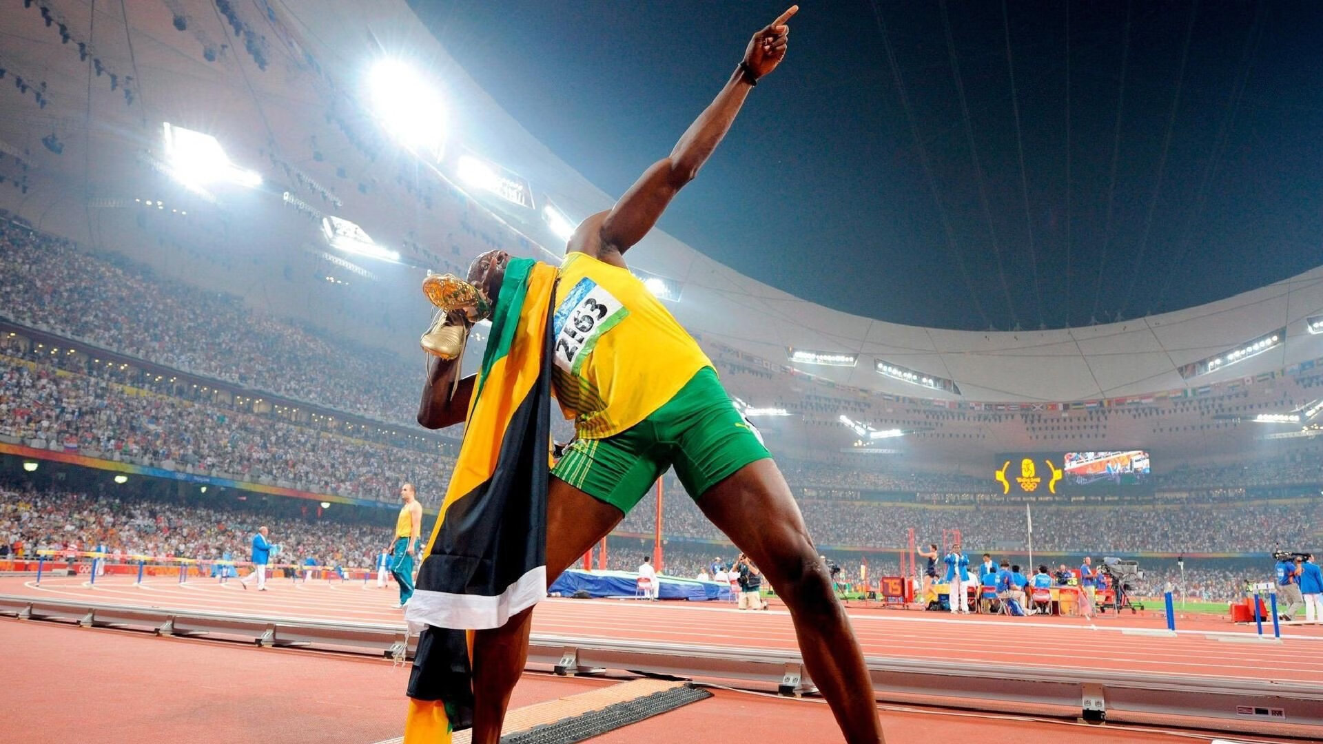 赛场外：车手的体能训练秘籍，车手体重对赛车的影响